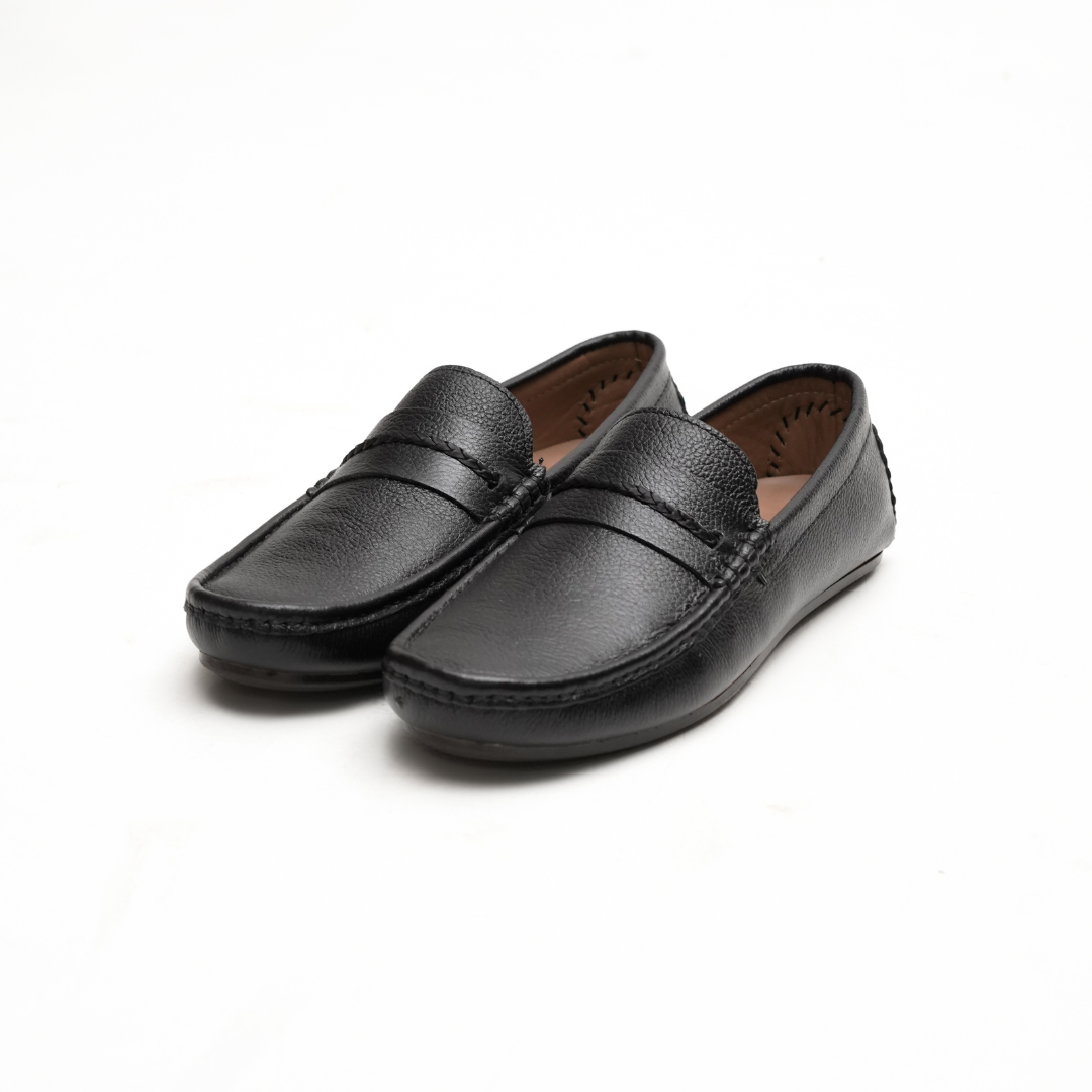 CLASSIC BLACK MOCCASIN PENNY LOAFERS