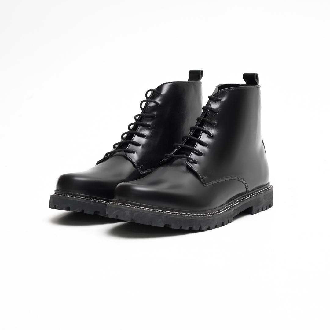 CLASSIC BLACK CALF LEATHER ANKLE BOOTS