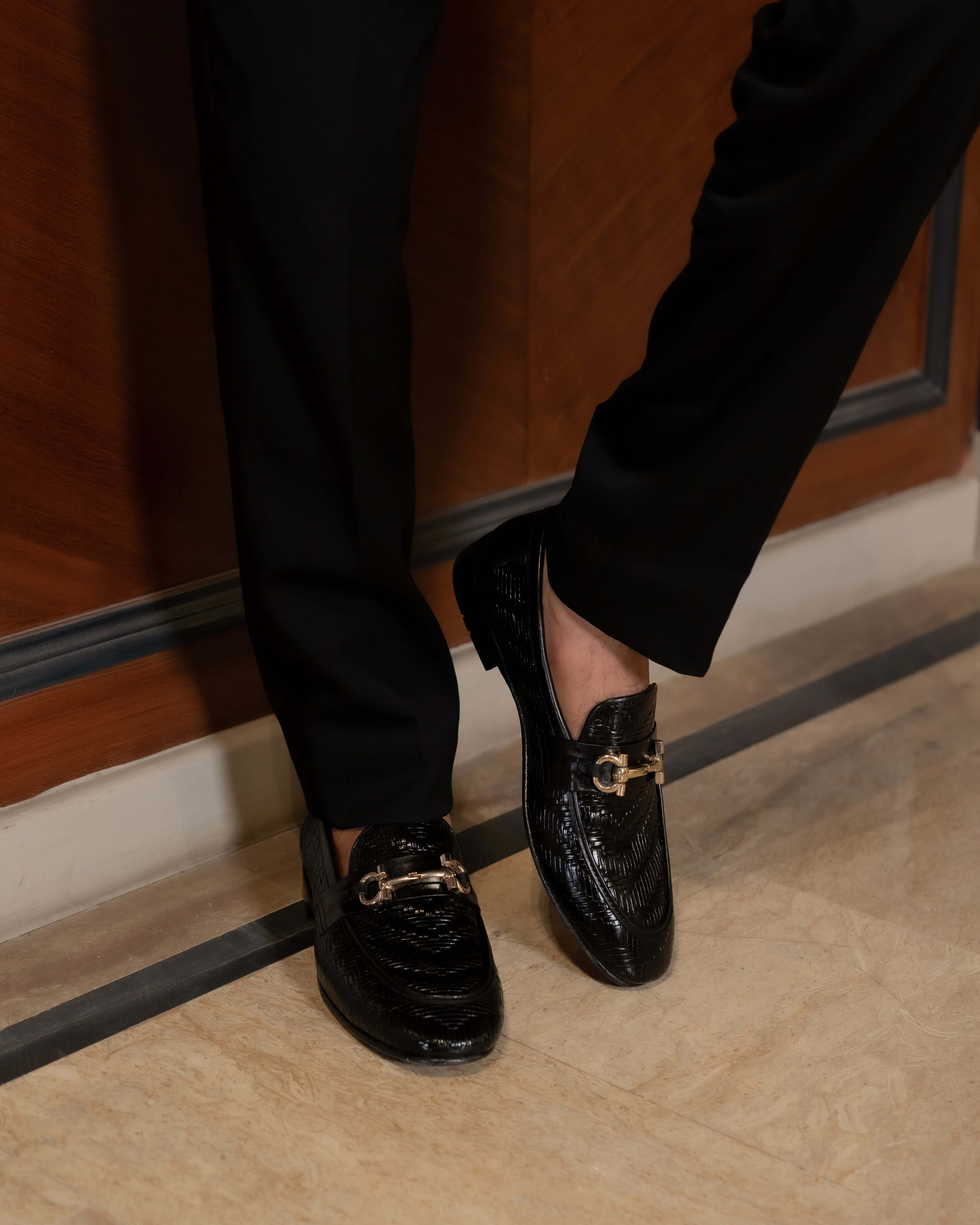 TEXTURED BLACK CALF LEATHER LOAFERS