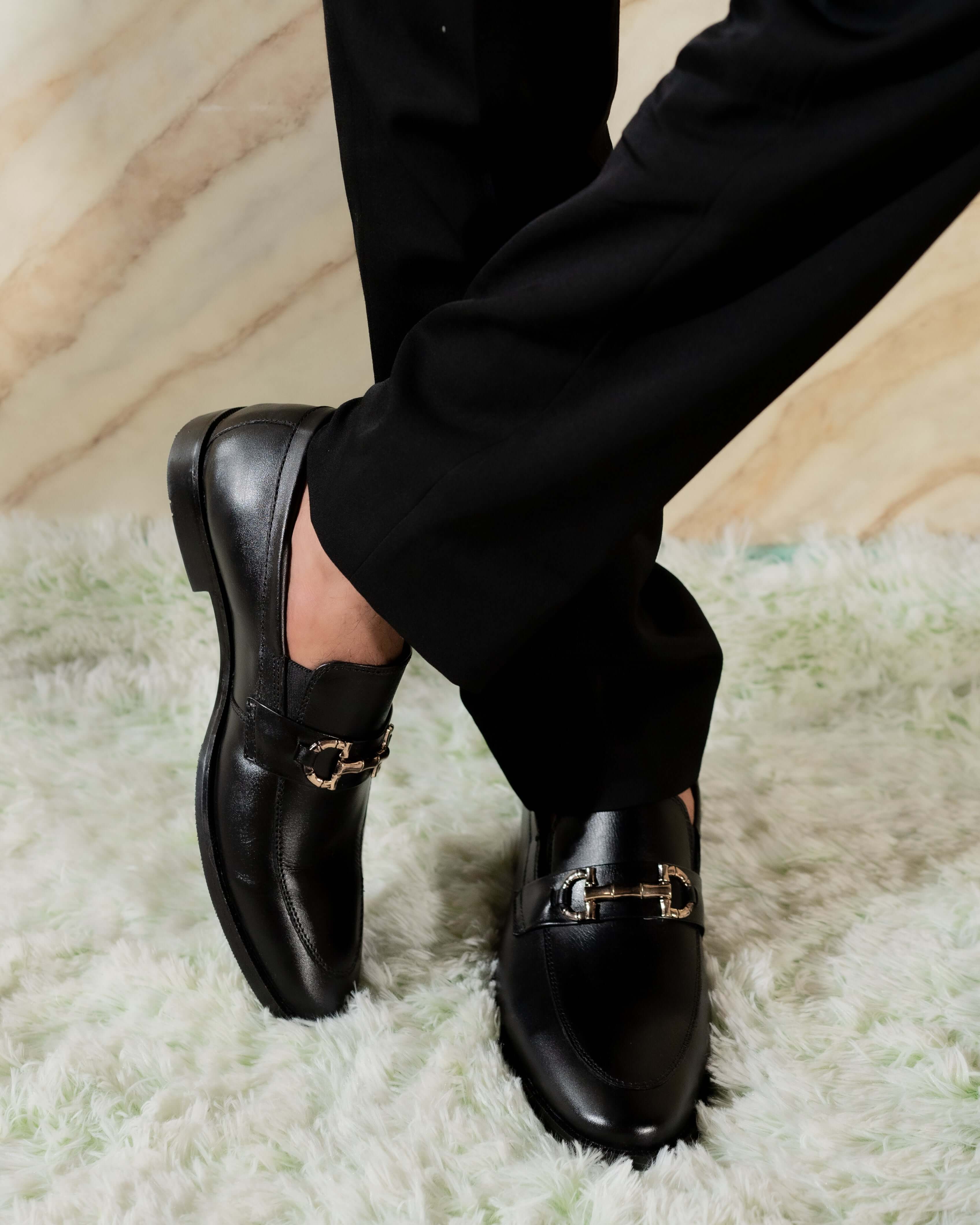 CLASSIC BLACK CALF LEATHER ROSE GOLD TONE HORSEBIT LOAFERS