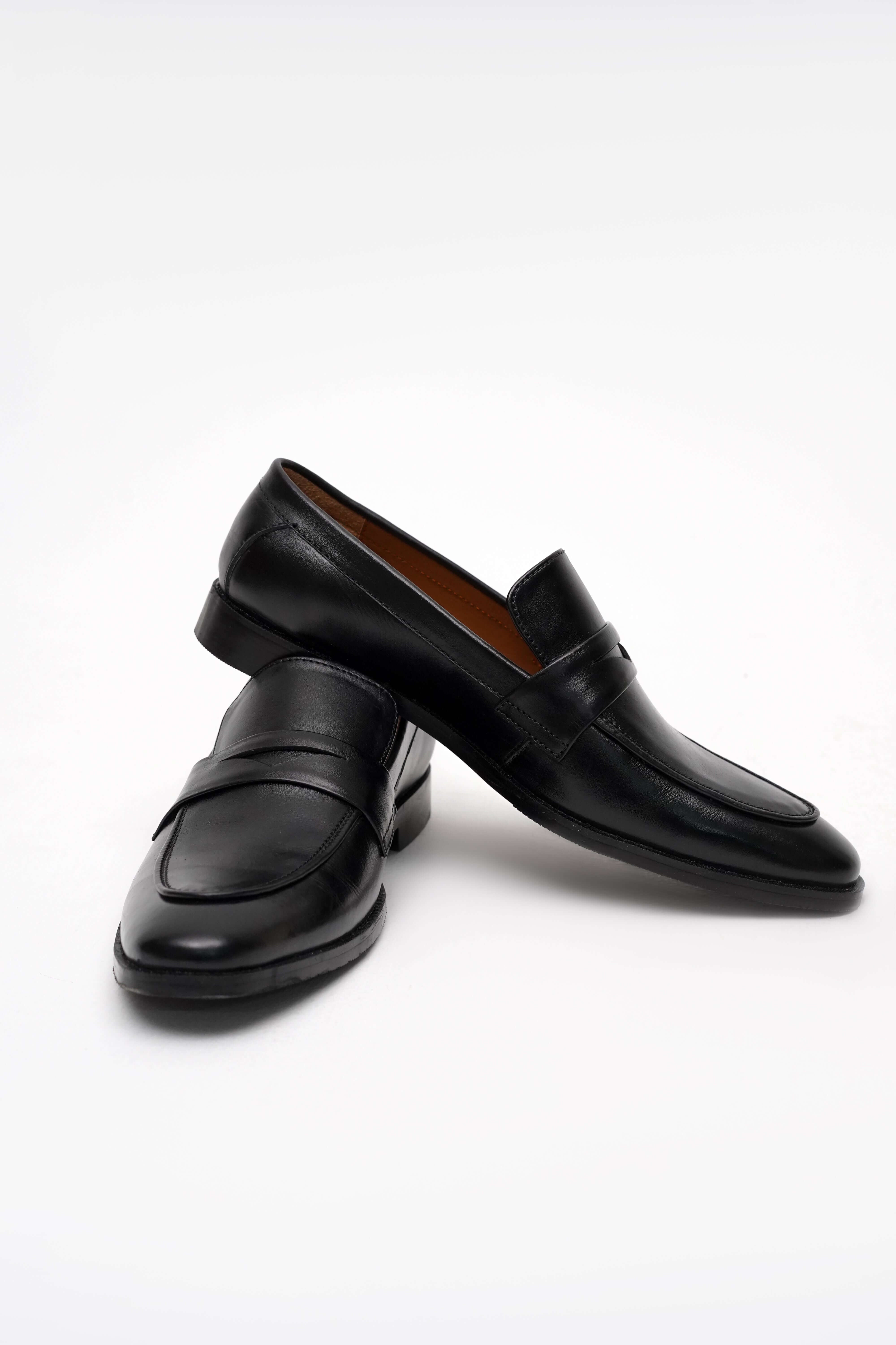 CLASSIC BLACK CALF LEATHER PENNY LOAFERS