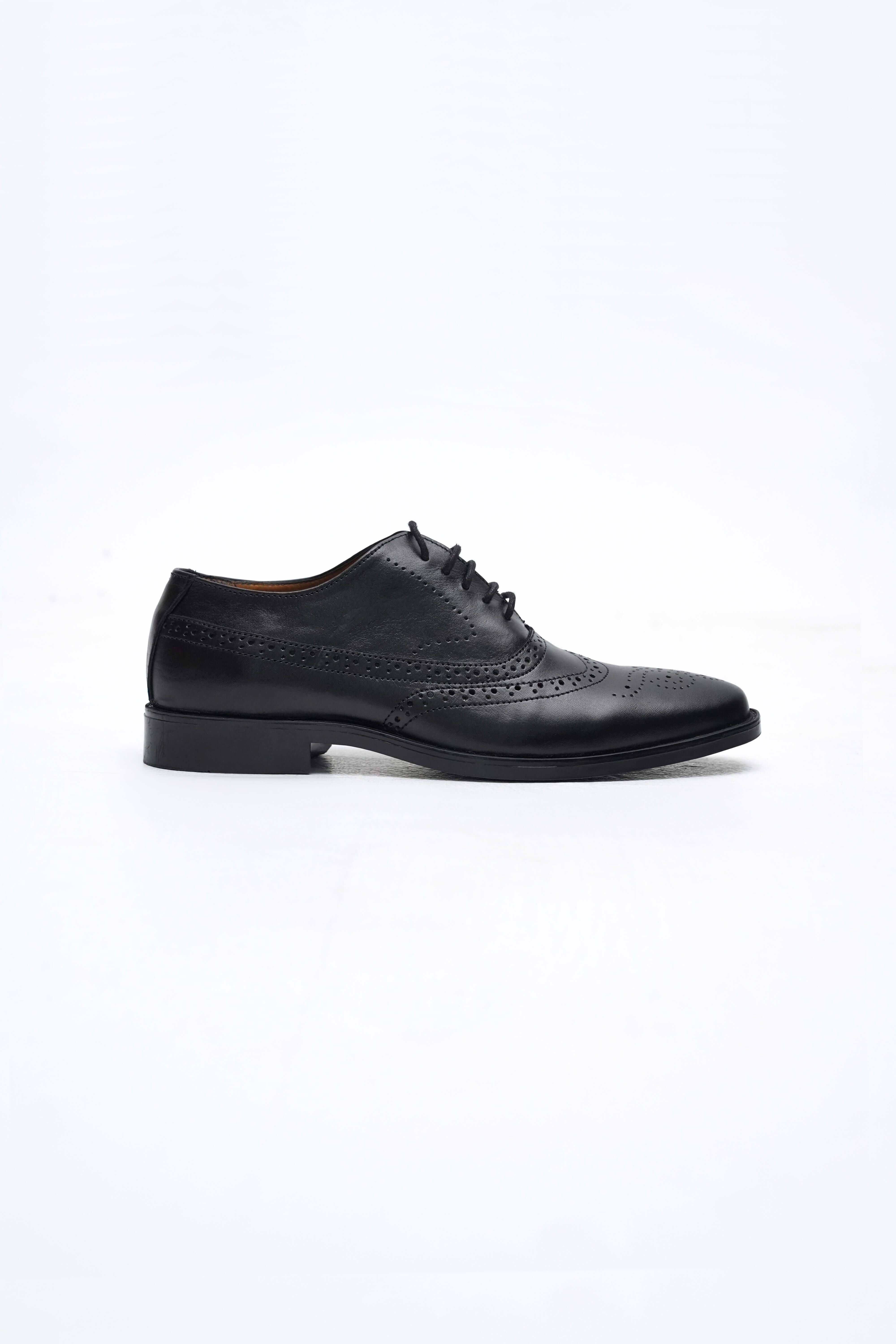 OXFORD WINGTIP SHOES